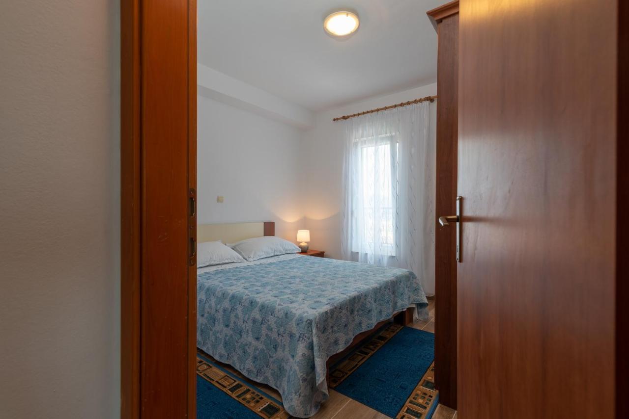 Apartman Dildo Apartment Trogir Ngoại thất bức ảnh