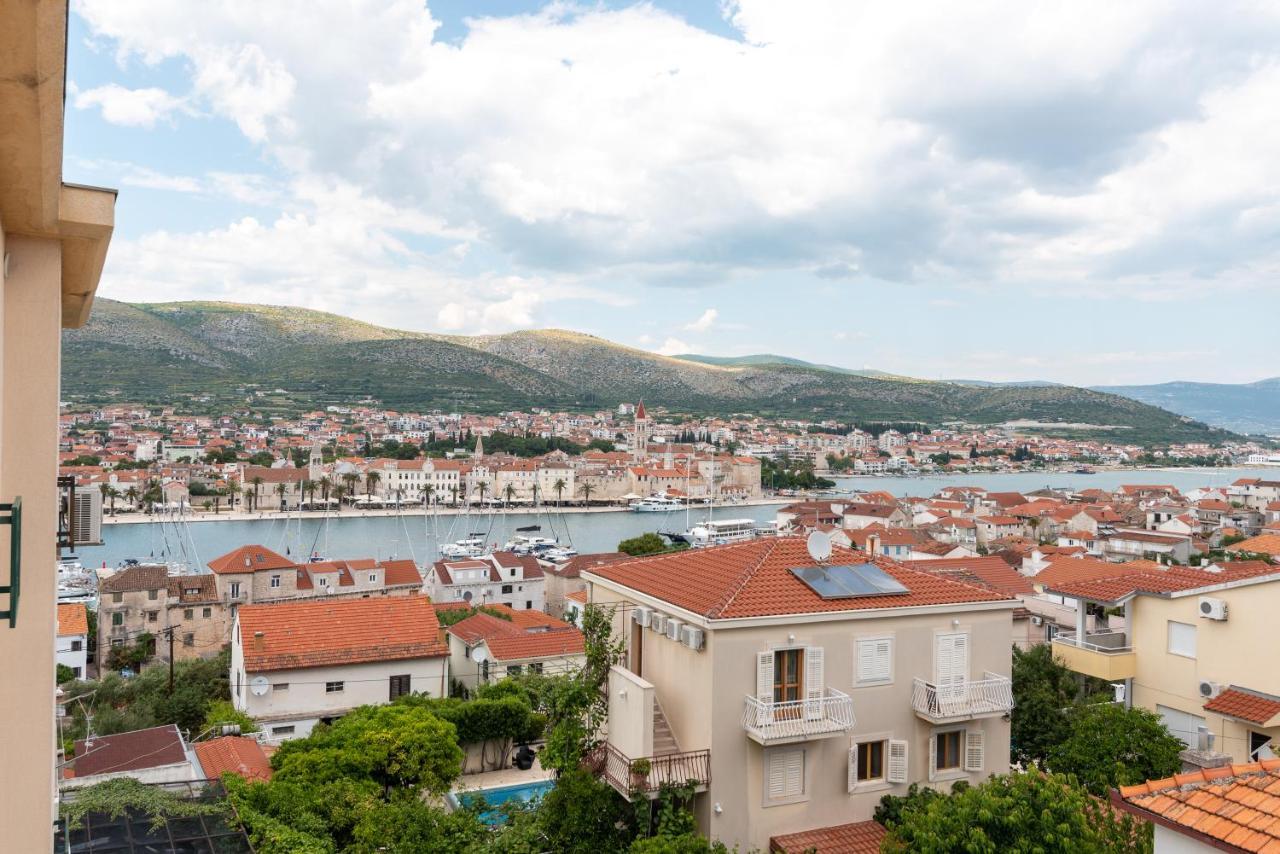 Apartman Dildo Apartment Trogir Ngoại thất bức ảnh